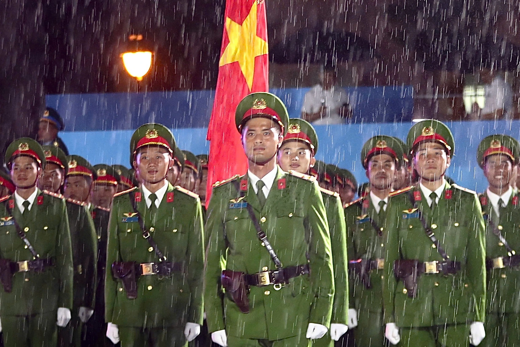 Khung cảnh diễu binh đáng nhớ