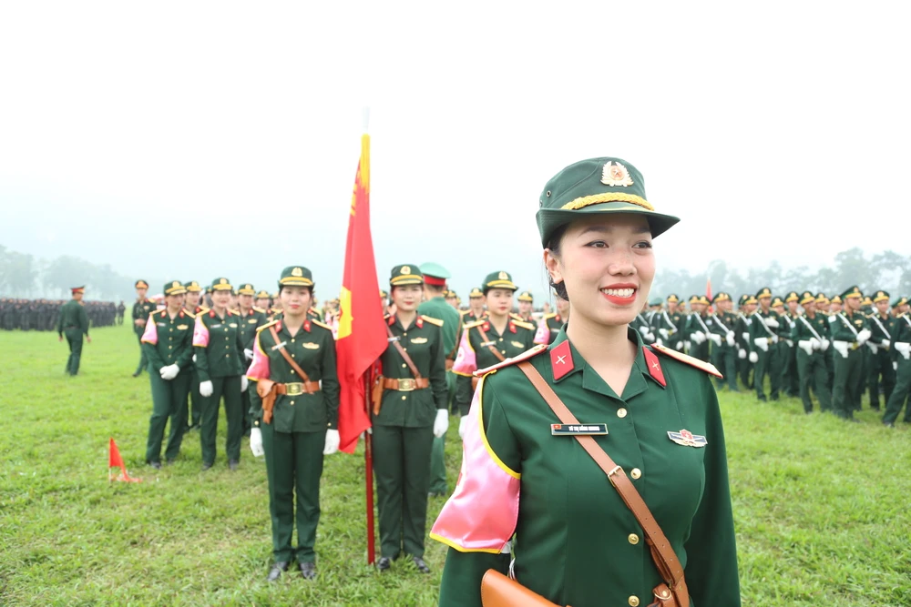 Phản ứng từ những người xung quanh